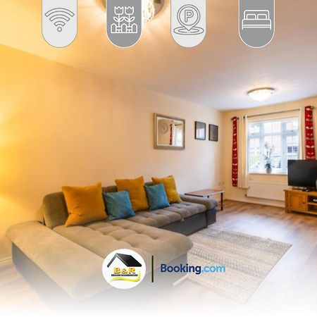 3 Bedroom House By B And R Serviced Accommodation Amesbury With Super Fast Wi-Fi 145Mbps ภายนอก รูปภาพ
